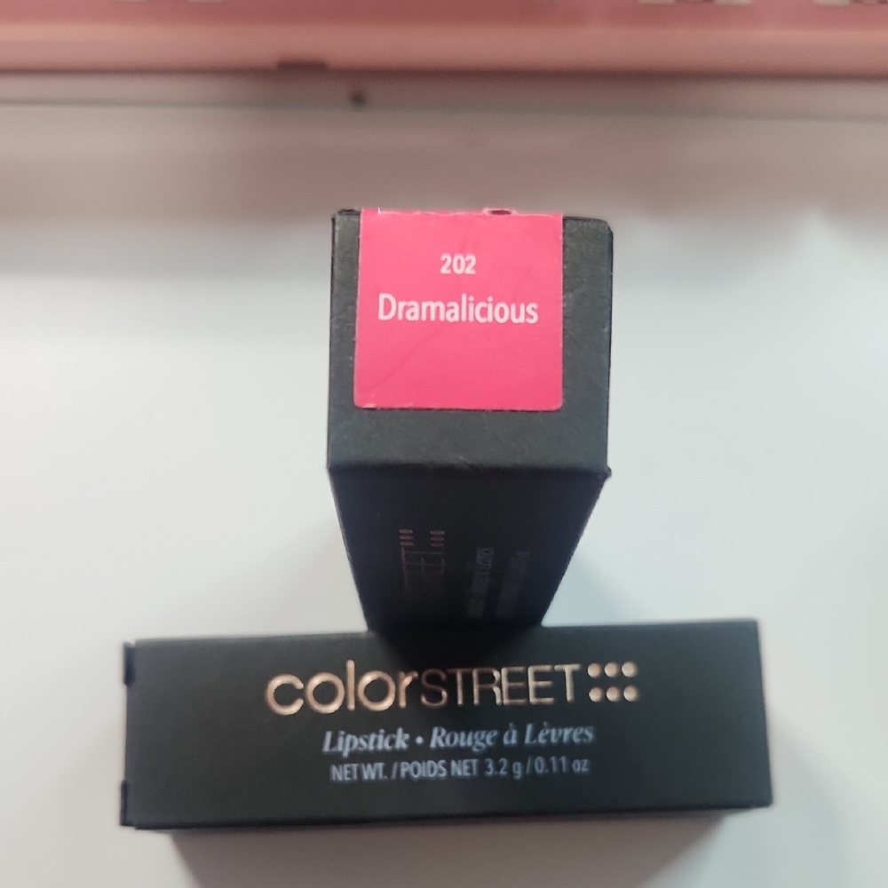 Color Street Dramaticious Lipstick